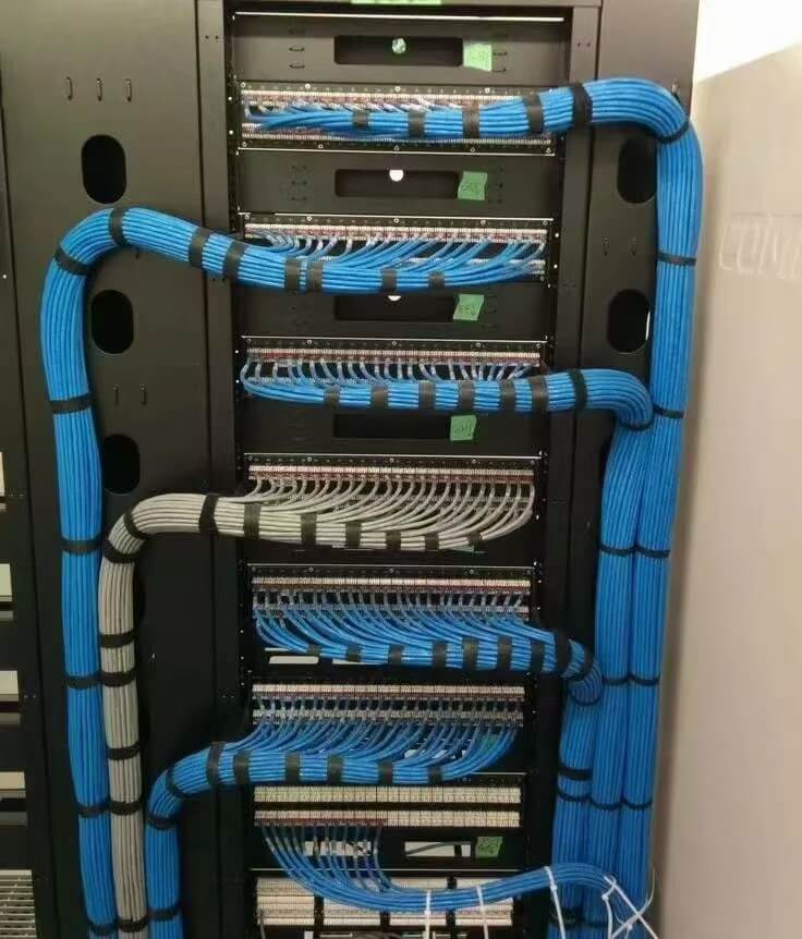 Professional Cabinet Cable Management & Structured Cabling Solutions: Masterful Craftsmanship, Connecting the Future - 1